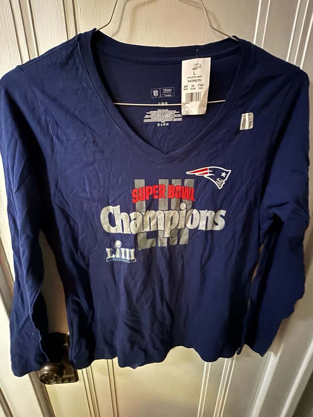 NFL NE Patriots Super Bowl LIII Champions Women's Long Sleeve VNeck Tee Size L